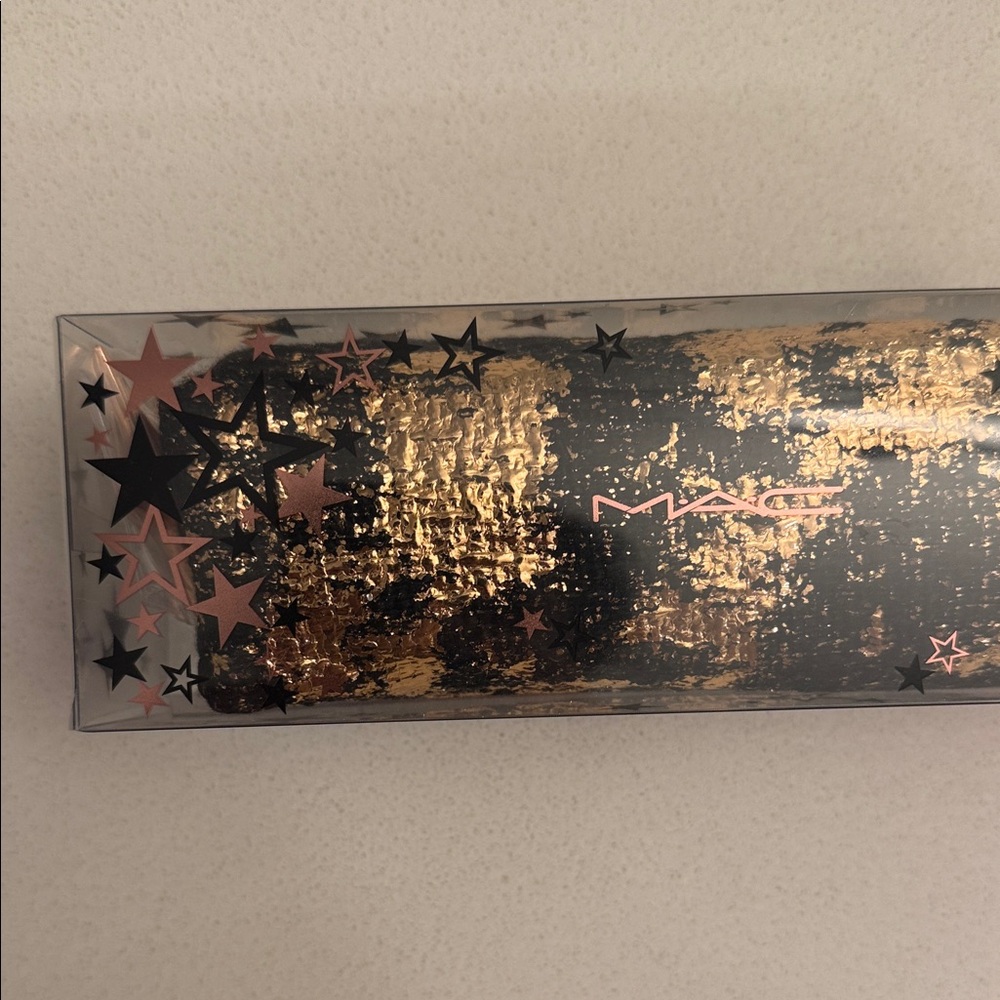 MAC Cosmetics Starry Gold and Black Lip Kit
